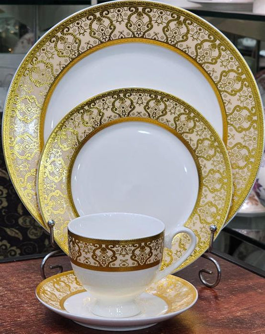 Premium Bone Dinner Set 61 Pieces