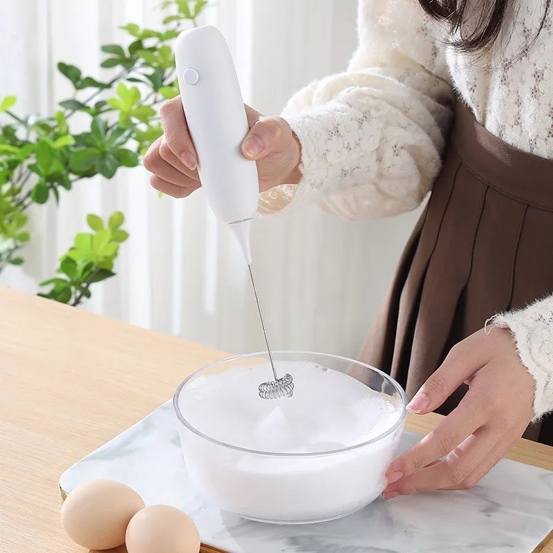 Purilite Select Handheld Battery-Powered Egg Beater