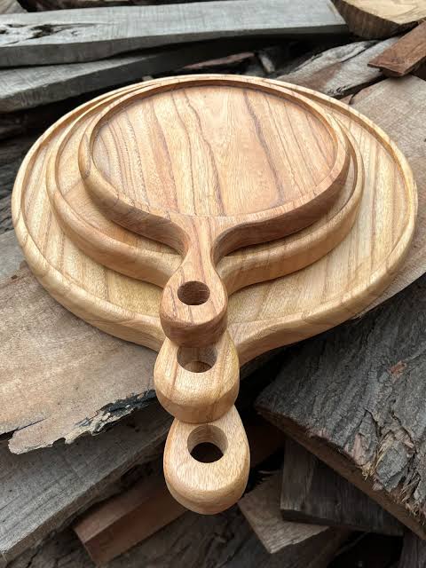 8" Serving Round Wooden Tray with Handle " Pure Wooden "