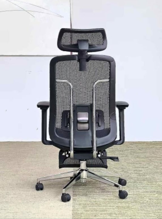 Ergonomic High-Back Mesh Office Chair with Adjustable Headrest