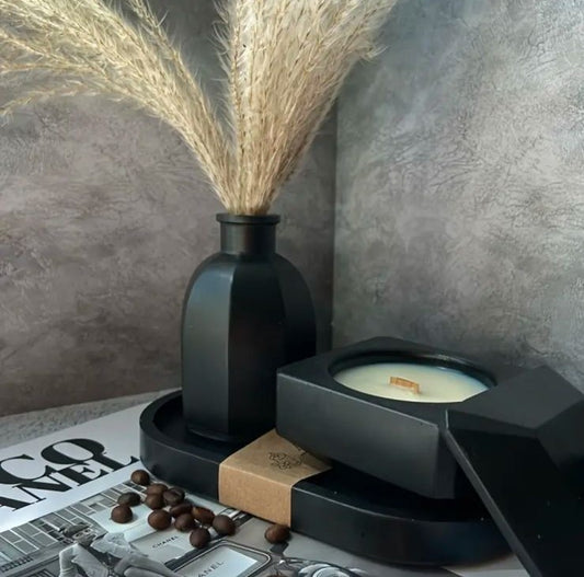 Elegant Concrete Decor Set – Vase, Candle Holder & Tray