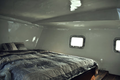 Luxury Twin-Engine Yacht