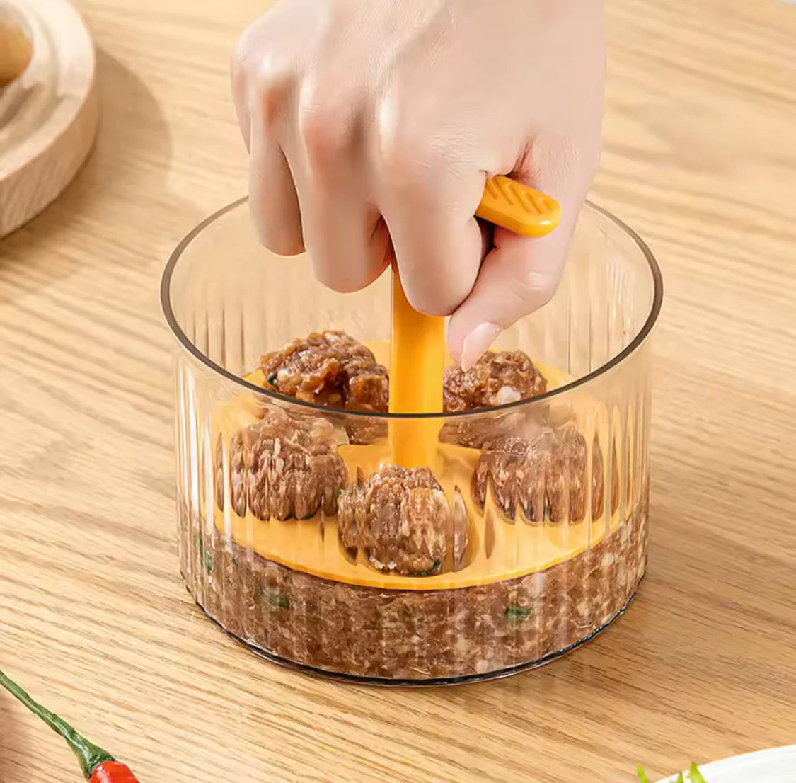 Translucent Meatball Maker Kitchen Extruded Meatball Making Tool