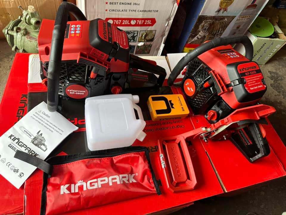 Kingpark KP-5800 Petrol Chainsaw