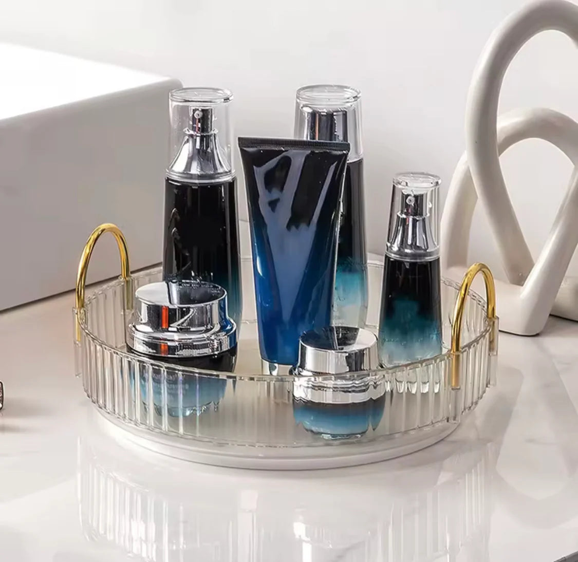 360° Rotating Cosmetic Display Case