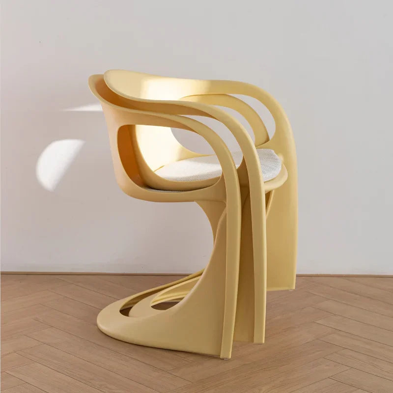 Purilite Select Simple Design Art Curved Chair