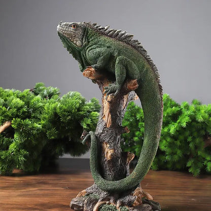 Purilite Select Resin Lizard Figure