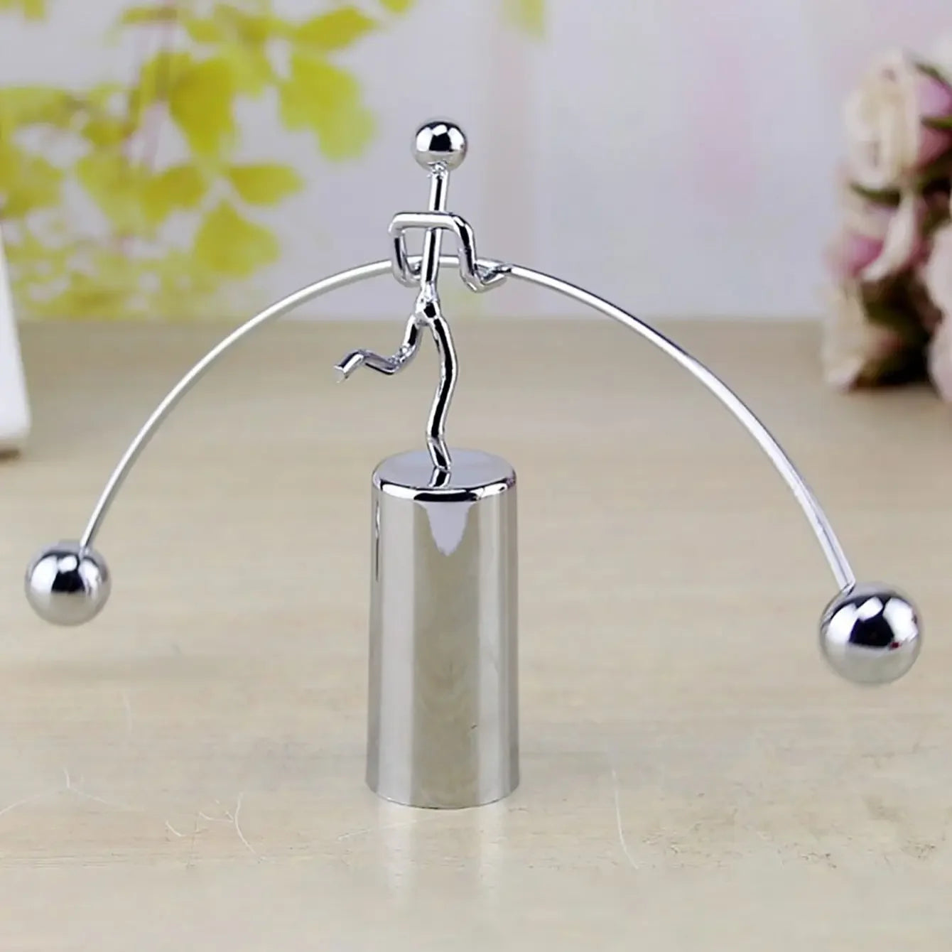 Purilite Select Creative Balance Ball Iron Man Ornament | Swing Tumbler Desk Decoration Fun Showpiece